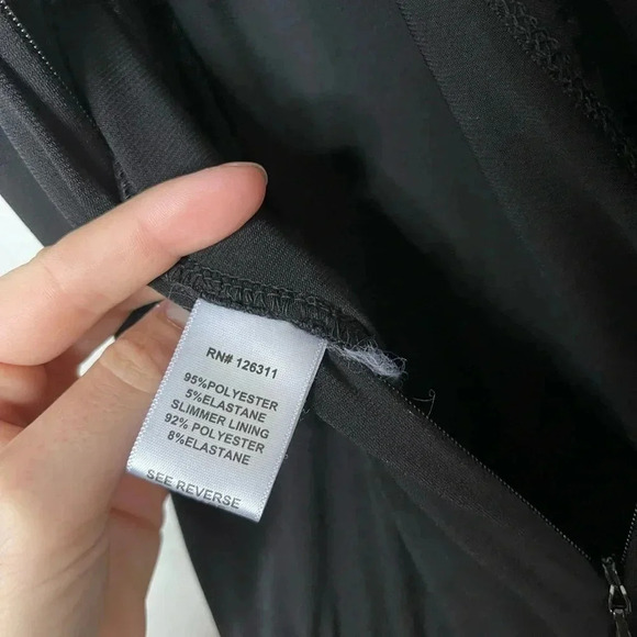 ☀️Ronni Nicole Jumpsuit - Picture 5 of 9